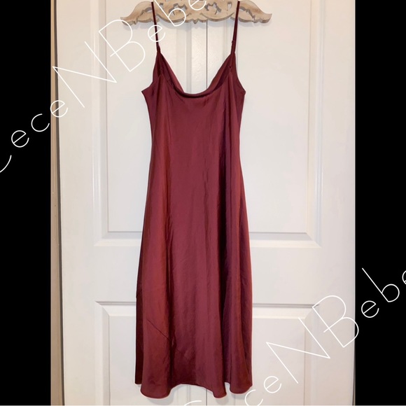 ❤️ ARITZIA Spiced Burgundy (Bordeaux Wine) - M - Only Cowl Slip - COWLNECK DRESS - Picture 9 of 16